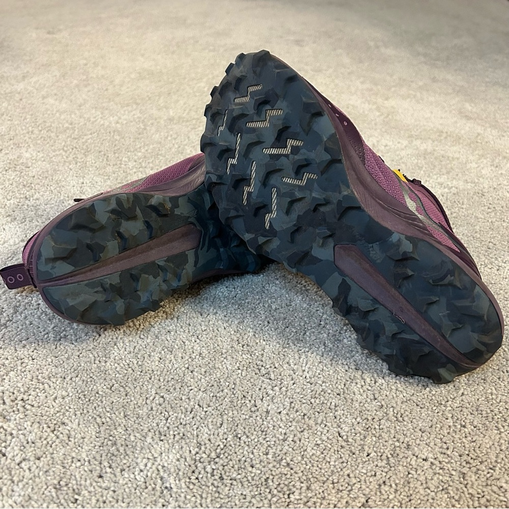 Saucony Women's Purple Trail Running Shoes - Picture 3 of 9